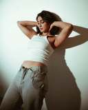 deepti-sati-in-jeans-and-sleeveless-crop-top-high-neck-photos-012