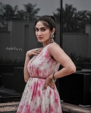 actress-deepti-sati-pics-in-a-pink-splash-gown-003