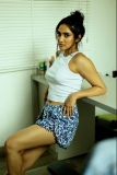 deepti-sati-in-white-top-and-shorts-photos-004