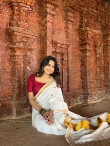 actress-devika-sanjay-latest-photos-008