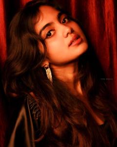 devika-sanjay-latest-images