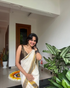 devika-sanjay-latest-photos-and-makeup-look-012