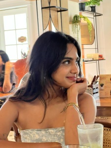 devika-sanjay-latest-photos-in-her-vacation-trip-outfits-012