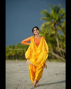 devika-sanjay-pics-hd-003