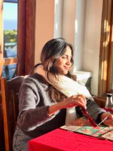 devika-sanjay-short-dress-ideas-styling-outfit-photos-012