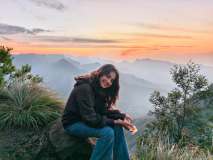 devika-sanjay-in-outing-photo-style-ideas-001