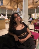 devika-sanjay-new-photos-in-black-dress-001