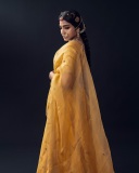 sai-dhanshika-bridal-look-dress-style-photos-006