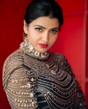 sai-dhanshika-bridal-look-dress-style-photos-025