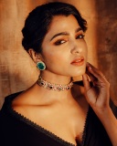 sai-dhanshika-in-black-style-outfit-photos-014