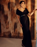 sai-dhanshika-in-black-style-outfit-photos-017