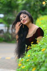 drishya-raghunath-latest-photos-550-00159