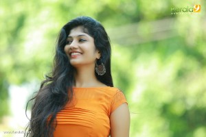 drishya-raghunath-latest-stills-987-00385