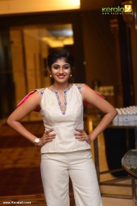 drishya-raghunath-stills-555-00151