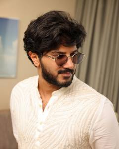 dulquer-salmaan-in-white-outfit-photos-001