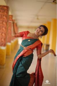 durga-krishna-in-green-saree-photos-002