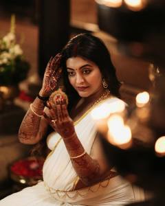 durga-krishna-pregnancy-time-photoshoot-photos-010
