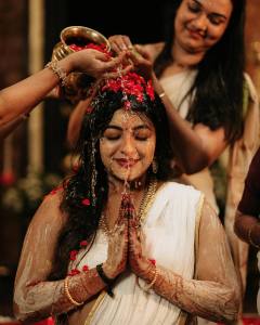 durga-krishna-pregnancy-time-photoshoot-photos-013