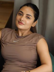 1_esther-anil-latest-photos-006
