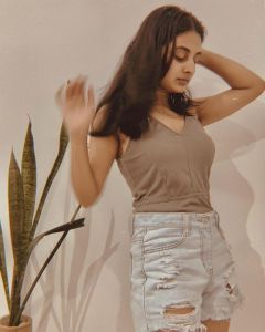 1_esther-anil-latest-photoshoot-001