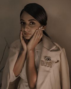 Esther-Anil-new-photoshoot-pics-004