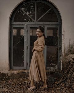 Esther-Anil-new-photoshoot-pics-089-002