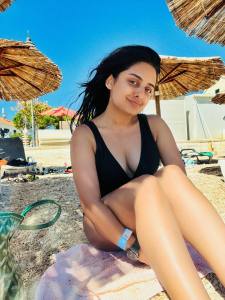 actress-esther-anil-in-black-swimsuit-images-hd-002