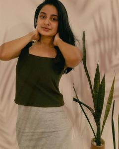 actress-esther-anil-new-photos-032-001