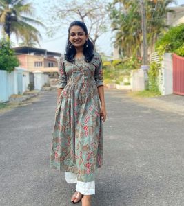 esther-anil-dresses-003
