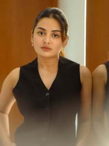 esther-anil-drishyam-look-latest-photos-007