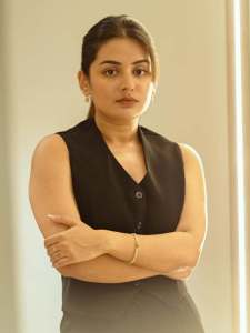 esther-anil-drishyam-look-latest-photos-010