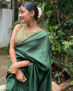 esther-anil-in-green-colour-saree