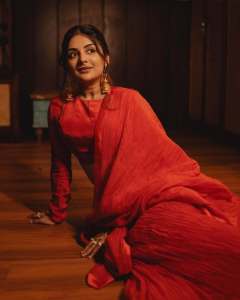 esther-anil-in-party-wear-outfit-simple-and-elegant-look-ideas-photos-005