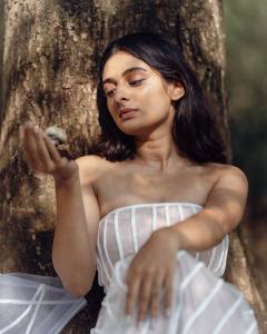 esther-anil-in-white-shoulder-gown-photos