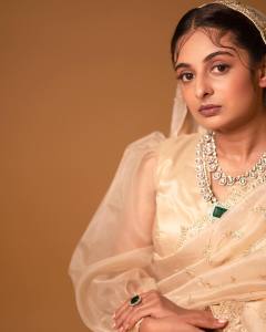 esther-anil-latest-fashion-photoshoot-photos-002