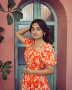 esther-anil-latest-photo-shoopt-images-0132-006