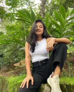 esther-anil-latest-photos-001