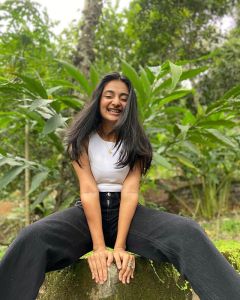 esther-anil-latest-photos-002