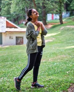 esther anil latest photos 03-001