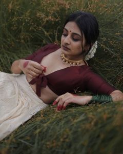 esther-anil-latest-photos-in-kerala-pavada-and-blouse-001