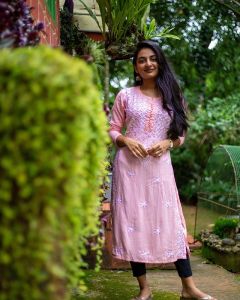esther anil latest photoshoot-003