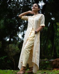 esther anil latest photoshoot-005