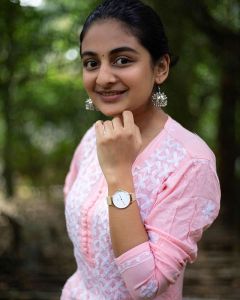 esther anil latest photoshoot-008