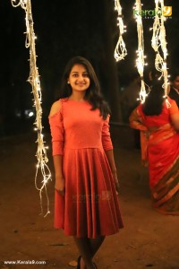 esther-anil-latest-photoshoot-093-00857