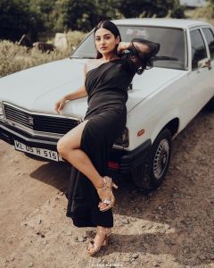 esther-anil-latest-photoshoot-in-black-gown-009