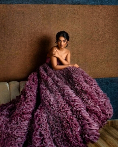 esther-anil-latest-photoshoot-in-h𝖺𝗎𝗍𝖾-couture-gown-003