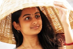 esther-anil-latest-pictures-33354