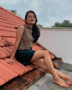 esther-anil-new-photos-without-makeup-021-001