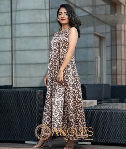 esther-anil-photo-002