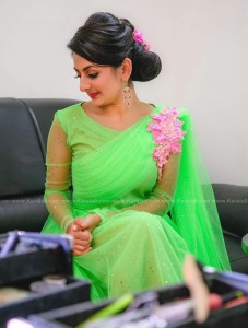 esther-anil-saree-photos-051-130